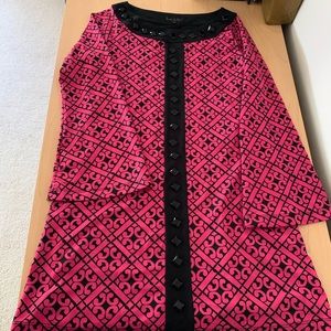 Super cute long sleeve dress, worn once